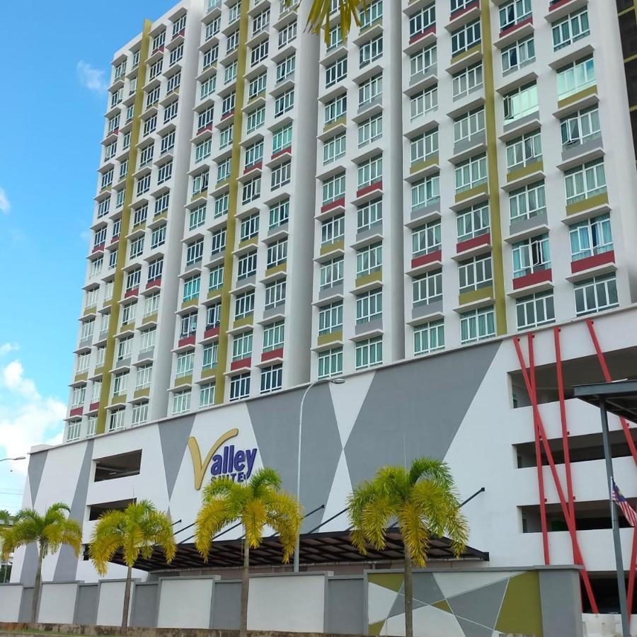 Apartment Mahkota Valley Indera Mahkota Kuantan#netflix *